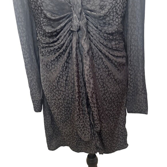 Steve Madden CURIOUS SILKY BLACK Animal Print Tie Front Shirt Dress Sz M NEW - Picture 3 of 10